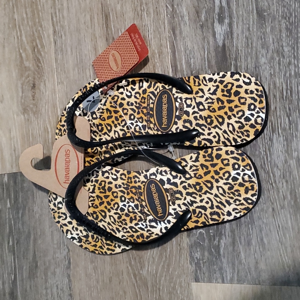 havaianas leopard size 7/8 NeW